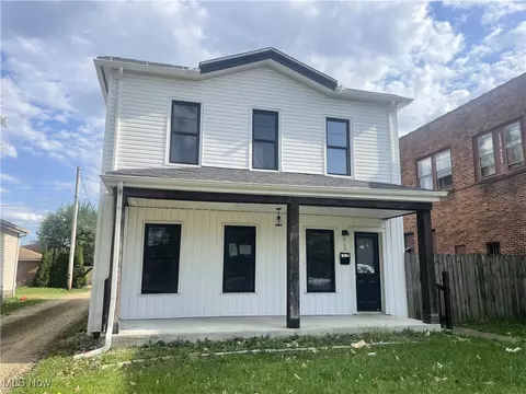 615 N Avenue Ave NE, Massillon, OH 44646