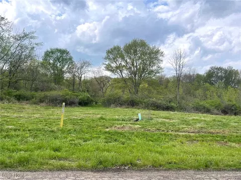 lot Apt 8 Candell St SE, Massillon, OH 44646