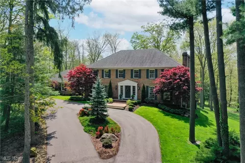 4432 Ira Rd, Akron, OH 44333