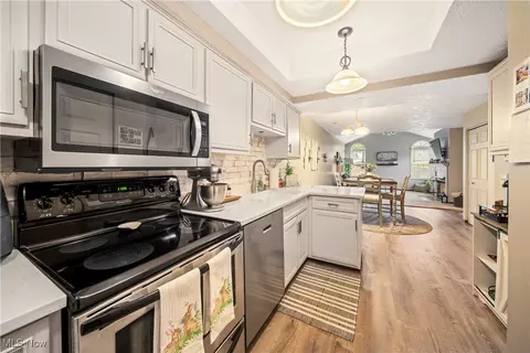 Kitchen - 3638 Barrington Pl NW, Canton, OH 44708 photo 1 of 3