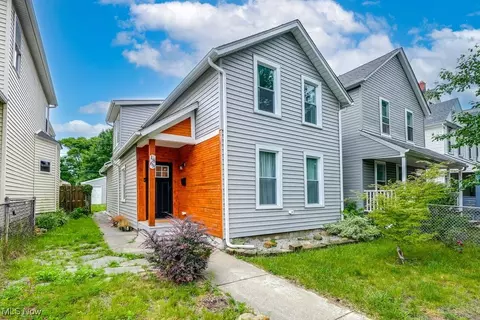 1868 W 48th St, Cleveland, OH 44102
