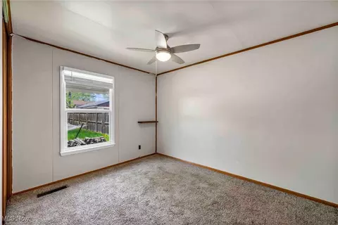 Bedroom - 339 Concord Ave, Elyria, OH 44035 photo 1 of 4
