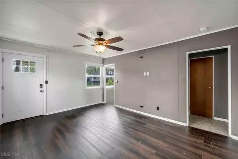 Living - 339 Concord Ave, Elyria, OH 44035 photo 1 of 2