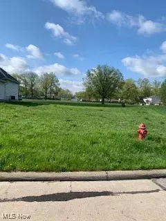 38240 Brighton Path, Willoughby, OH 44094