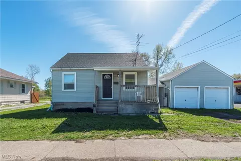 2233 Leavitt Rd, Lorain, OH 44052