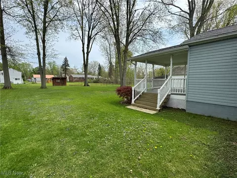 Exterior - 1434 Myrtle Ave, Ashtabula, OH 44004 photo 3 of 7