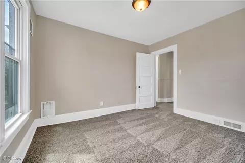 Bedroom - 2337 E 30th St, Lorain, OH 44055 photo 8 of 8