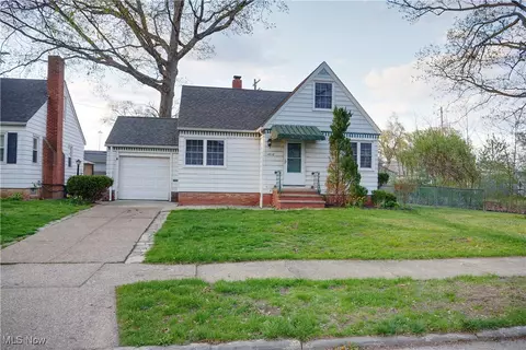 14510 Broxton Ave, Cleveland, OH 44111
