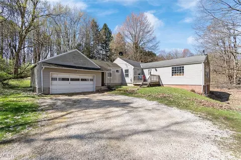 7785 Frank Ave NW, North Canton, OH 44720