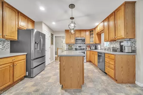 925 N Ridge Rd, Lorain, OH 44053 photo 16