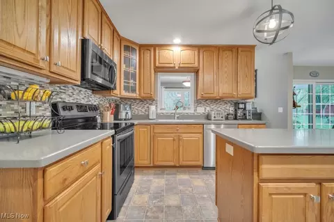 925 N Ridge Rd, Lorain, OH 44053 photo 14