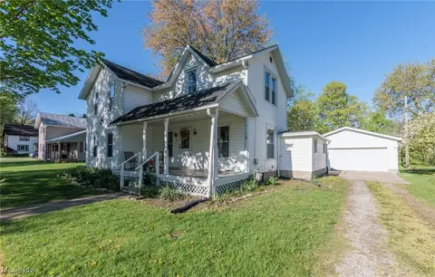 22 Cooper St, Wakeman, OH 44889