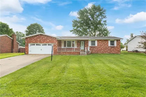 554 Tanya Ave NW, Massillon, OH 44646