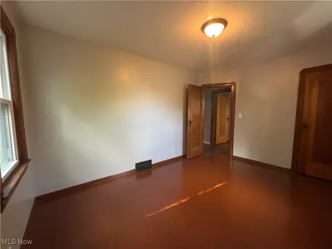 131 Blake St, Elyria, OH 44035 photo 10