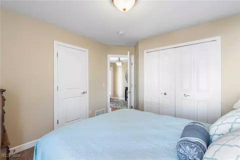 6469 Harness Cir NE, Canton, OH 44721 photo 26