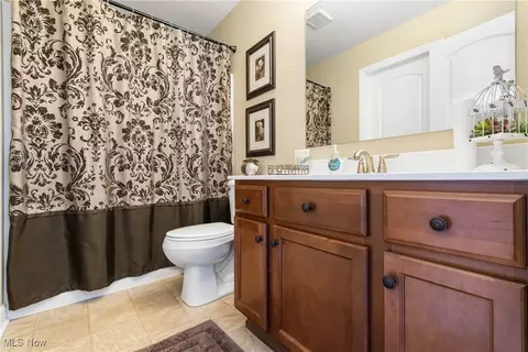 6469 Harness Cir NE, Canton, OH 44721 photo 24