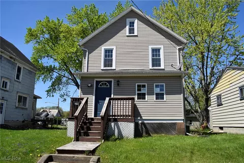 240 S 15th St, Sebring, OH 44672