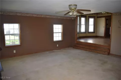 240 S 15th St, Sebring, OH 44672 photo 9