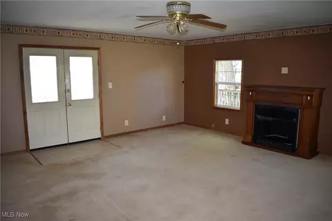 240 S 15th St, Sebring, OH 44672 photo 7