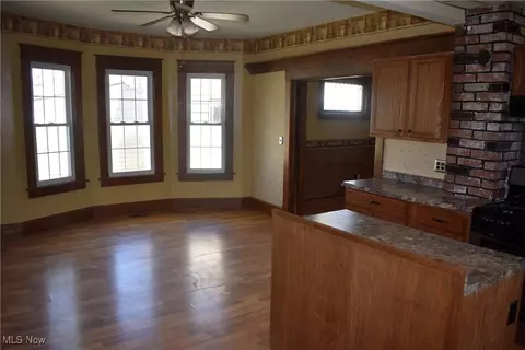 240 S 15th St, Sebring, OH 44672 photo 6