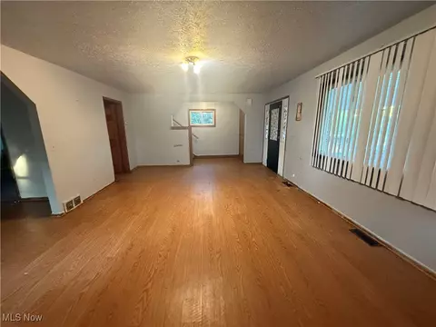 1633 E 33rd St, Lorain, OH 44055 photo 14
