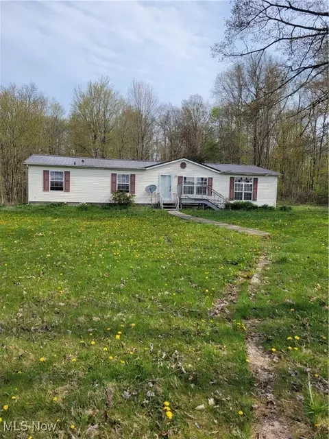 2023 E Morgan Rd, Jefferson, OH 44047