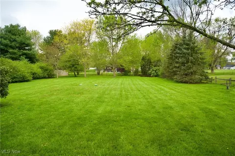 1044 Diamond St NE, Canton, OH 44721 photo 24