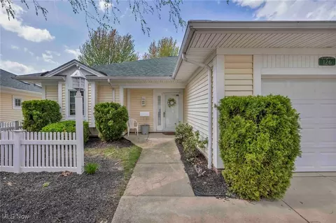 126 Legend Trl, Willowick, OH 44095