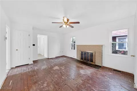 6247 Seneca Trl, Mentor, OH 44060 photo 3
