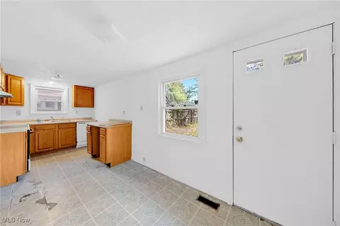 6247 Seneca Trl, Mentor, OH 44060 photo 11