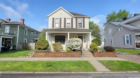 225 N 9th St, Cambridge, OH 43725