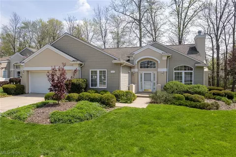 11235 Frederick Ln, Twinsburg, OH 44087