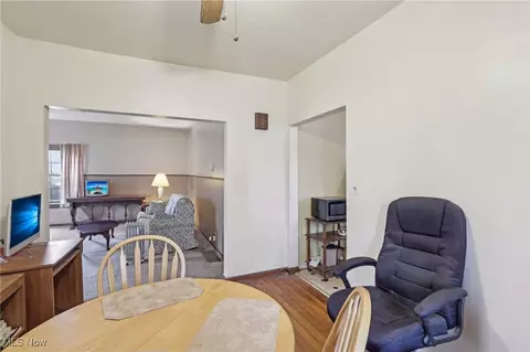 Dining - 2419 Carpenter Rd, Ashtabula, OH 44004 photo 2 of 2