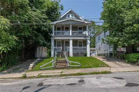 7201 Clement Ave, Cleveland, OH 44105