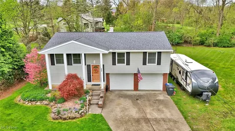 7676 Brecksville Rd, Independence, OH 44131