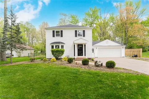 24868 Gessner Rd, North Olmsted, OH 44070