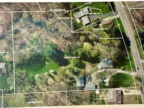 View/Area - 1851 Bears Den Rd, Youngstown, OH 44511 photo 1 of 1