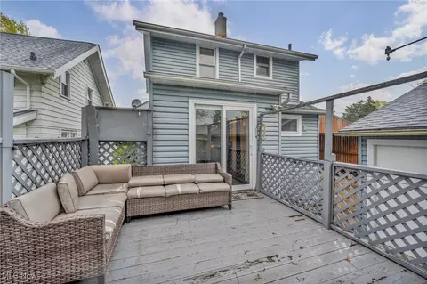Exterior - 72 E Dartmore Ave, Akron, OH 44301 photo 7 of 12