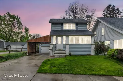 72 E Dartmore Ave, Akron, OH 44301