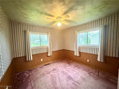 Bedroom - 4174 Sabin Dr, Rootstown, OH 44272 photo 3 of 6