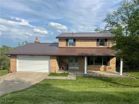 29 Wildwood Dr # W, Parkersburg, WV 26101