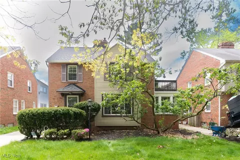 40 E 207th St, Euclid, OH 44123
