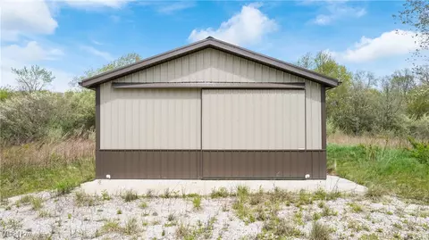 3525 Roswell Rd SW, Carrollton, OH 44615