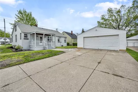1030 Lloyd Rd, Wickliffe, OH 44092 photo 32
