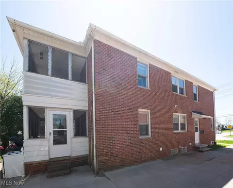 665 Babbitt Rd, Euclid, OH 44123 photo 17