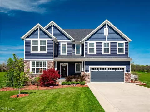 6475 Horizon Dr, Valley City, OH 44280