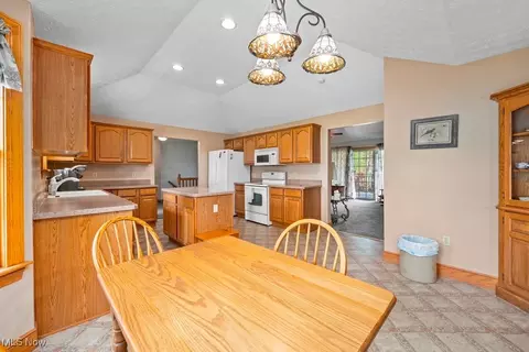 40262 Butternut Ridge Rd, Elyria, OH 44035 photo 32