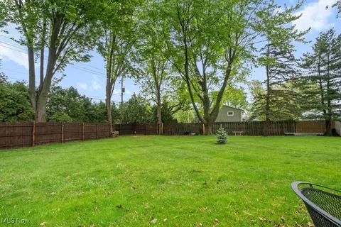 909 Salem Dr, Huron, OH 44839 photo 32