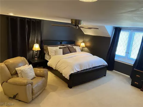 Bedroom - 141 N Cadillac Dr, Boardman, OH 44512 photo 11 of 18