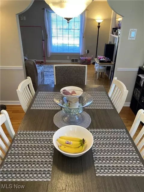 Dining - 141 N Cadillac Dr, Boardman, OH 44512 photo 3 of 3